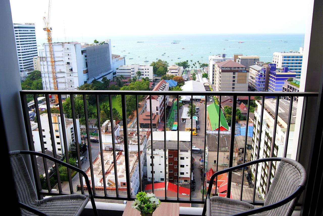 The Base Pattaya Apartman Kültér fotó